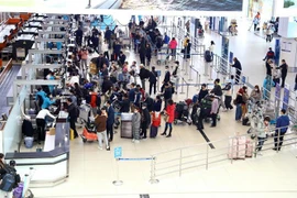 Aeropuerto de Noi Bai brinda servicios a 900 mil pasajeros en el Tet