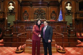 Visita de dirigente belga a Vietnam promueve relaciones bilaterales