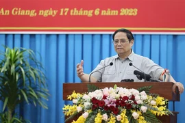 Premier pide a An Giang desarrollar infraestructura para comercio transfronterizo