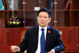 Ministro de Finanzas resalta política fiscal en crecimiento económico de Vietnam