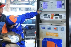Disminuyen precios del combustible en Vietnam