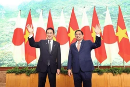 Japón invita a Vietnam a asistir a la Cumbre del G7