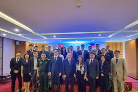 Vietnam y Filipinas debaten cooperación en cuestiones sobre mar y océano 