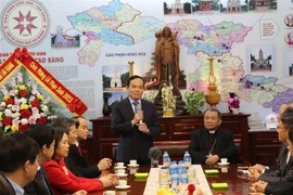 Vicepremier vietnamita felicita a organizaciones religiosas por Pascua