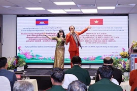 Conmemoran en Ciudad Ho Chi Minh 44 años de victoria contra régimen genocida en Camboya