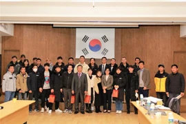 Respaldan a trabajadores vietnamitas en Corea del Sur