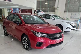 Importación de automóviles de Vietnam disminuye en mayo