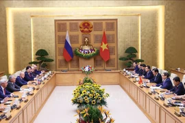 Reiteran voluntad de intensificar relaciones Vietnam- Rusia