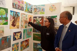 Conmemoran medio siglo de relaciones Vietnam - Francia en Larmor-Plage