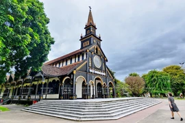 Catedral de Kon Tum: obra arquitectónica católica maestra en Vietnam