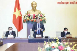Clausuran octava reunión del Comité Permanente del Parlamento vietnamita