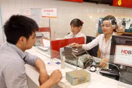 Sector bancario de Vietnam por respaldar a comunidad empresarial ante impactos de COVID-19 