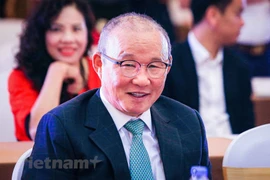 Fútbol vietnamita siente apoyo de entrenador Park Hang-seo
