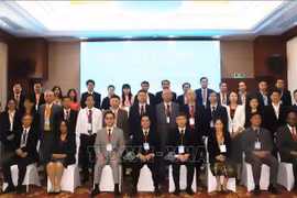 Delegados participantes en la cita (Foto: VNA)