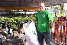 James Joseph Kendall y la misión "Mantener Hanoi limpio"