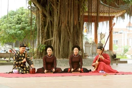  Dong Mon, cuna de Ca Tru o canto ceremonial de Vietnam