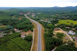 Autopista en el centro de Vietnam lista para entrar en funcionamiento 