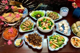 Ofrenda del Tet en el norte de Vietnam representa cultura tradicional 
