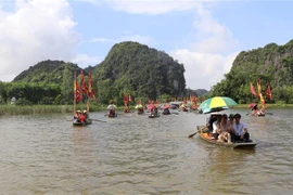 Ninh Binh recibe a más de 170 mil turistas en Semana de Turismo