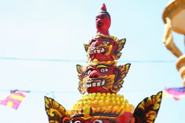 Empeñado khmer en conservar valor de misteriosas máscaras 