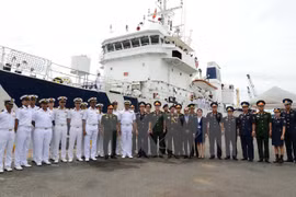 Barco de guardacostas indio visita Ciudad Ho Chi Minh