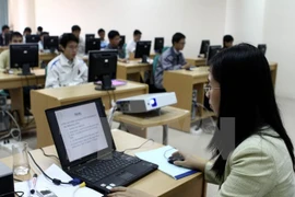 Busca Vietnam promover el desarrollo de tecnología informática