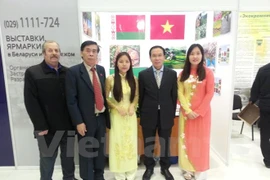 Vietnam participa en feria internacional en Belarús