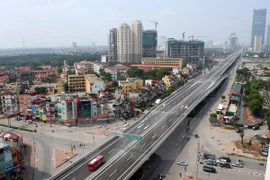 Hanoi acelera preparación de cuadros hacia XVI Asamblea partidista
