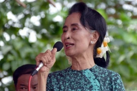 Myanmar: San Suu Kyi elegida a la cámara baja