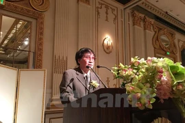 Escritor vietnamita gana premio regional