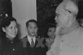 Atención de líderes partidistas y estatales a VNA en 1960 – 1970