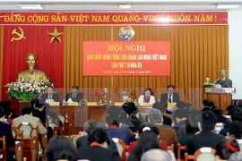 Confederación de Trabajadores vietnamitas debate pautas para 2016