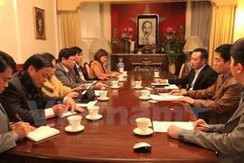 Promueve Da Nang cooperación turística y comercial en Reino Unido