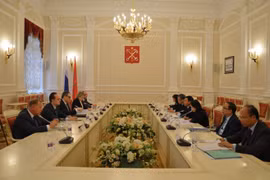 Realizan Vietnam y Rusia diálogo estratégico anual