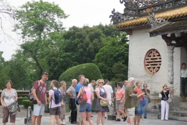 Más de un millón de turistas visitan ciudad imperial de Hue