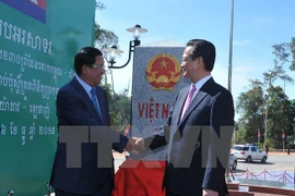 Inauguran poste fronterizo número 275 entre Vietnam y Cambodia