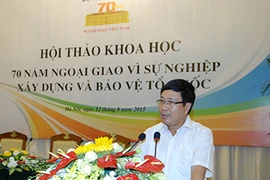 Analiza hazañas de diplomacia vietnamita en 70 años de desarrollo