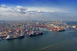  Jakarta Post: Indonesia debe estudiar la participación en TPP