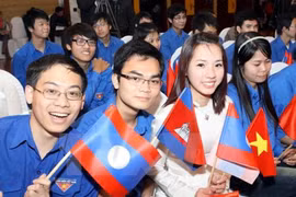 Destacan papel de jóvenes indochinos en cooperación económica