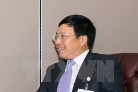 Vietnam y Camerún discuten acuerdos de estímulo de inversiones