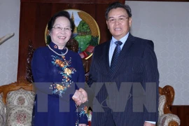 Vicepresidenta vietnamita se reúne con dirigente parlamentario de Laos