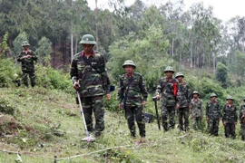  Asistencia noruega a Vietnam en superación de secuelas de bombas