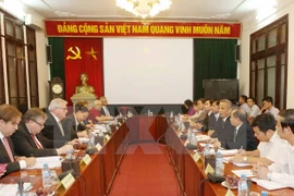 Nguyen Phu Trong y Xi Jinping sostienen conversaciones