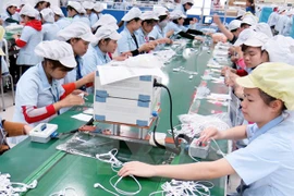 Aumentan exportaciones vietnamitas en primeros ocho meses