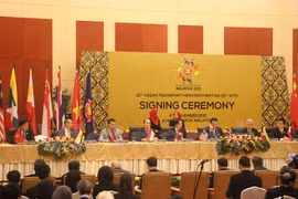 Países de ASEAN y Sudcorea impulsan cooperación en transporte