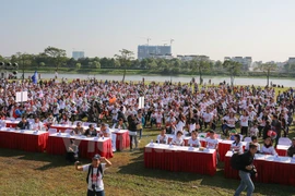 Maratón en Hanoi a favor de los niños desafortunados