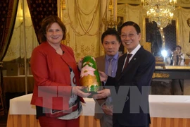 Hanoi y Ginebra robustecen relaciones de amistad y cooperación
