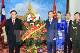 Vietnam se enorgullece de los vínculos especiales con Laos