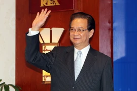 El primer ministro vietnamita, Nguyen Tan Dung, en la conferencia de prensa. (Fuente: VNA)