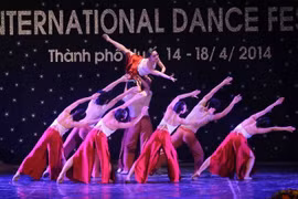 El primer festival internacional de danza en la provincia centrovietnamita de Thua Thien – Hue. (Fuente: VNA)